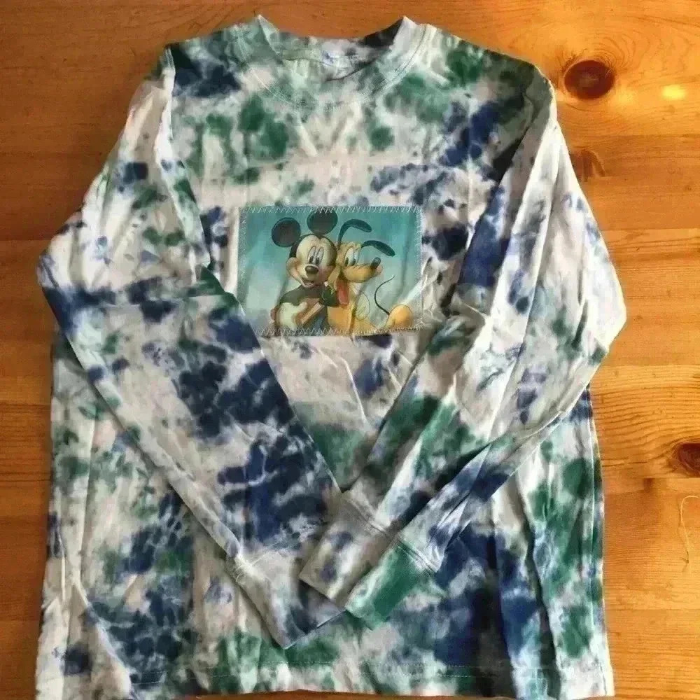 New. Mickey tie dye long sleeve T-shirt.boy or girl - Picture 2 of 3